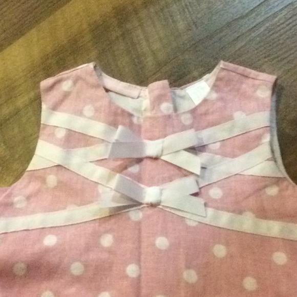 NEVER WORN Adorable dress - Picture 2 of 4